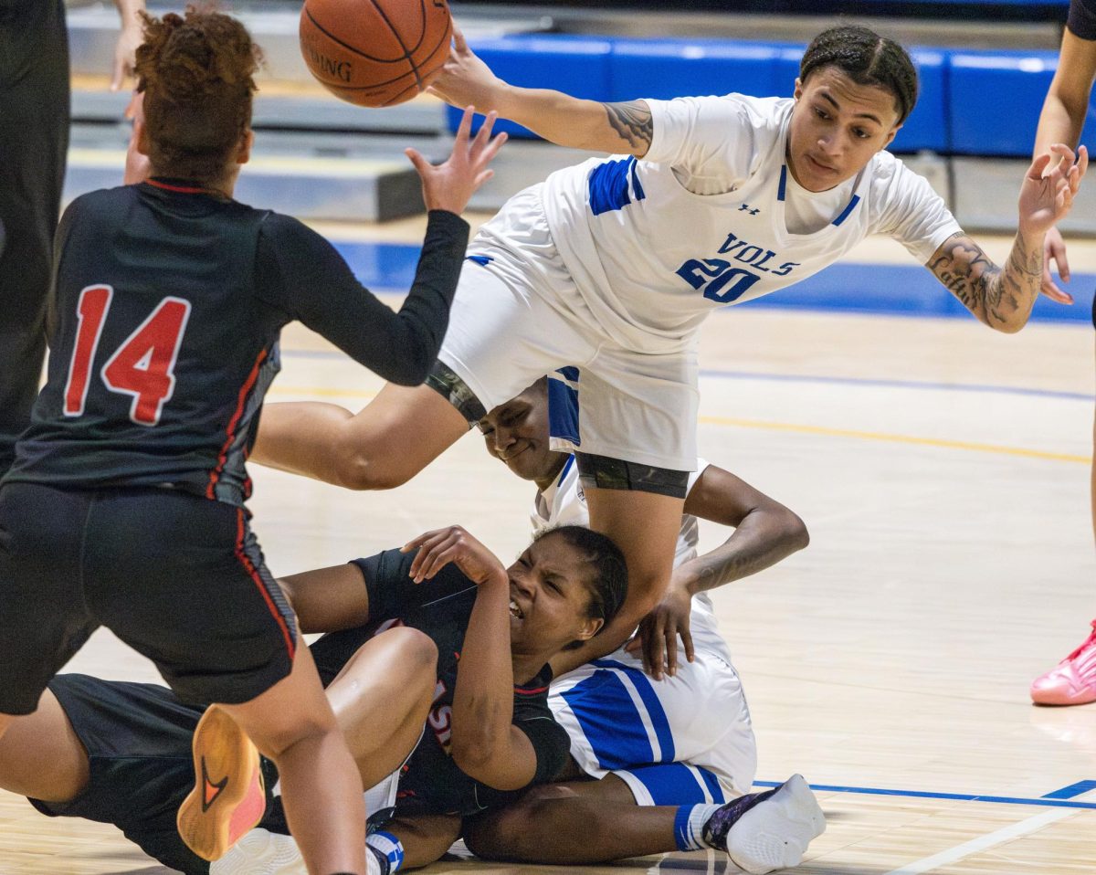 02042025_WomensBball3_MMG