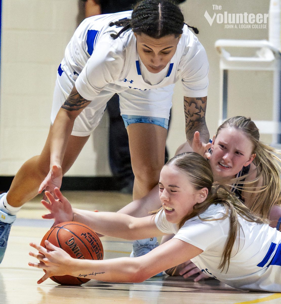 John A. Logan College’s Gracyn Morris dives for a loose ball while trying to recover a jump ball against Olney Central College at Southeastern Illinois College Feb. 18, 2026. The Lady Vols fell 61-49. 