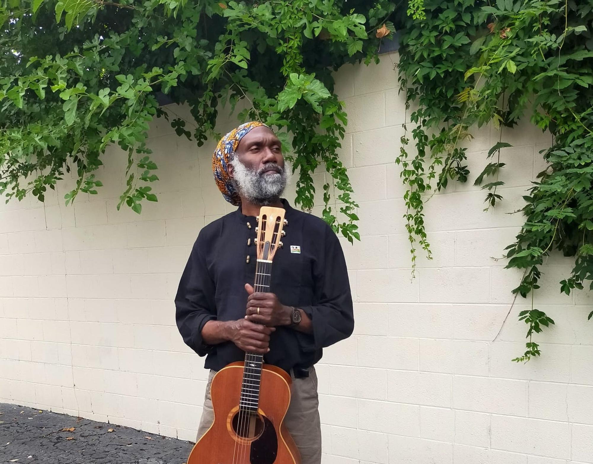 Corey Harris brings “Blues the World Forgot” to Carterville