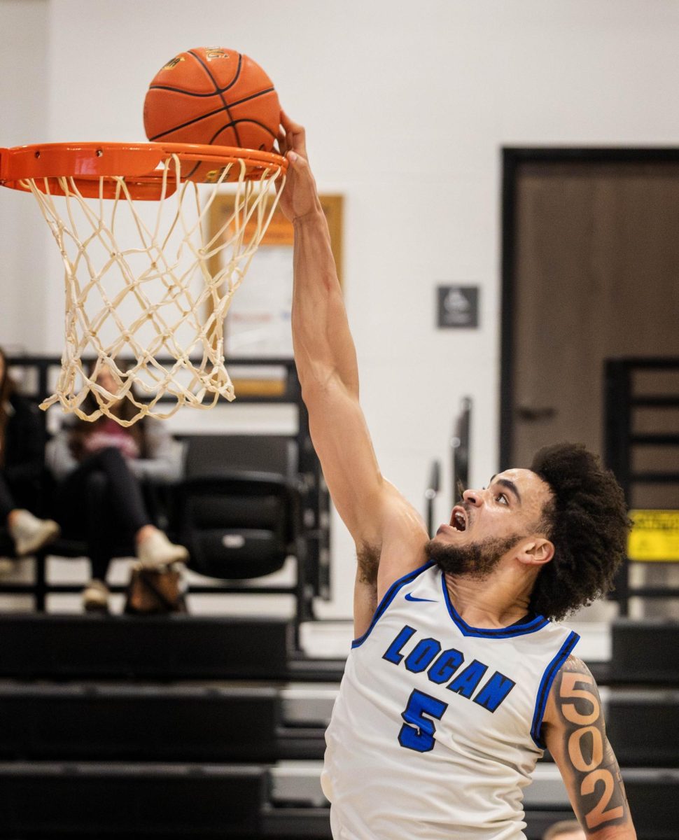 030426_VOL_MENSBBALL1_MS